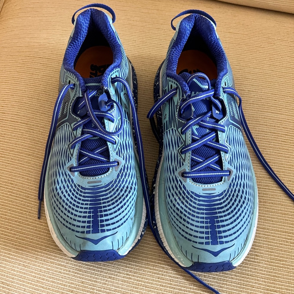 Hoka Running shoes Gaviota 9